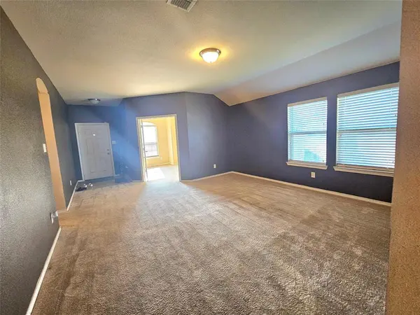 1813 Overlook Drive, Lancaster, TX 75146