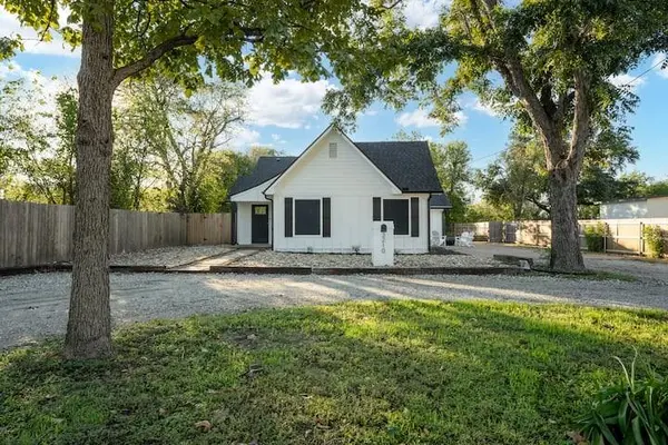 3210 Edna Avenue, Waco, TX 76708