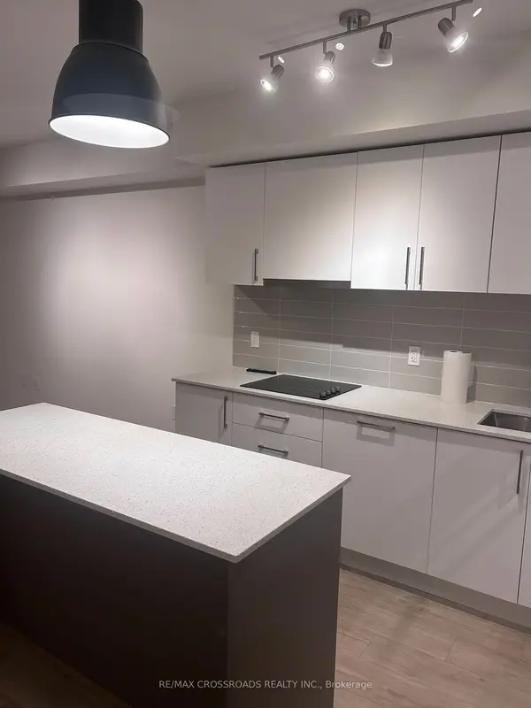 576 Front ST W #705E, Toronto C01, ON M5V 1C1