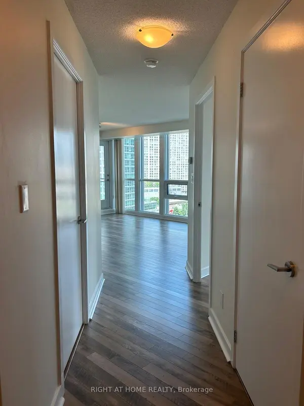 18 Harbour ST #1205, Toronto C01, ON M5J 2Z6