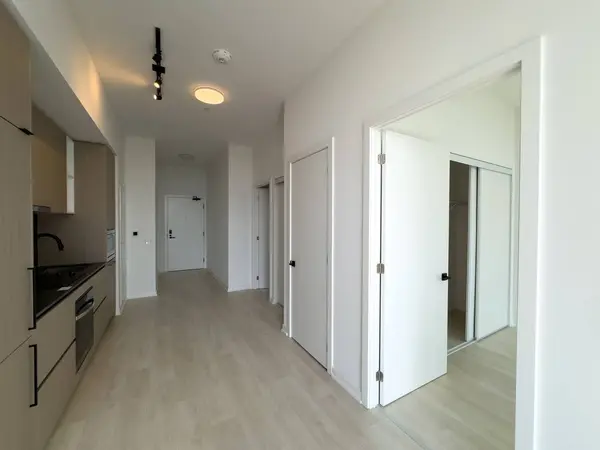 10 Graphophone GRV #901, Toronto W02, ON M6H 0E5