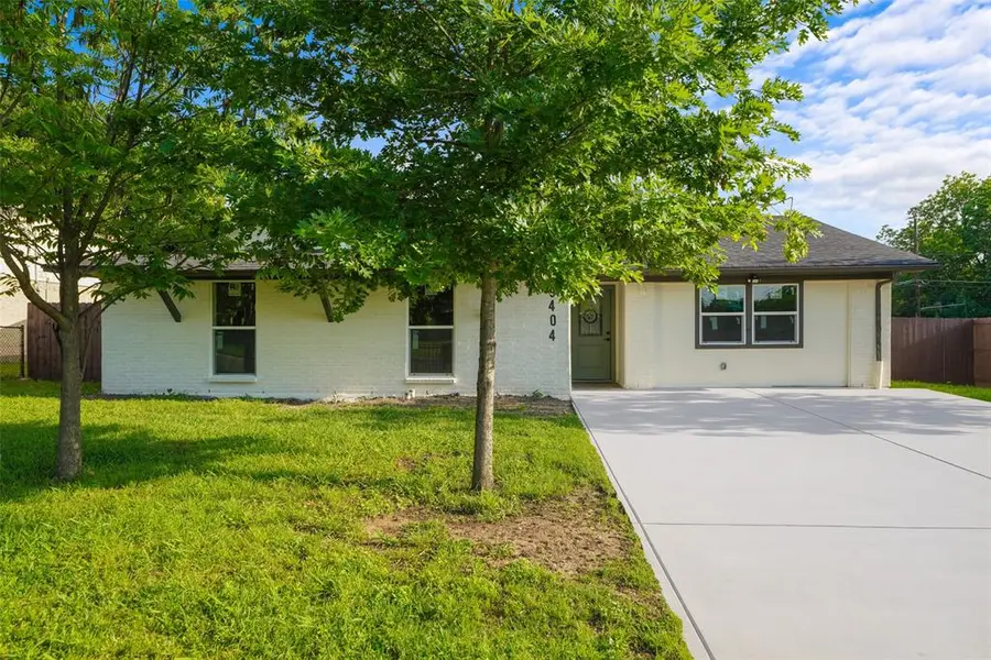 9404 Glengreen Drive, Dallas, TX 75217