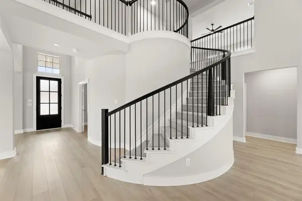 932 Pilatus Lane, Fate, TX 75087