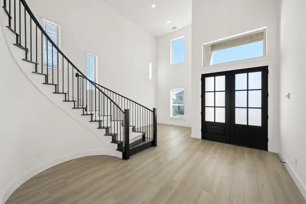 417 Newpark Boulevard, Desoto, TX 75115