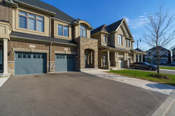 43 Quinton RDG, Brampton, ON L6Y 0E3