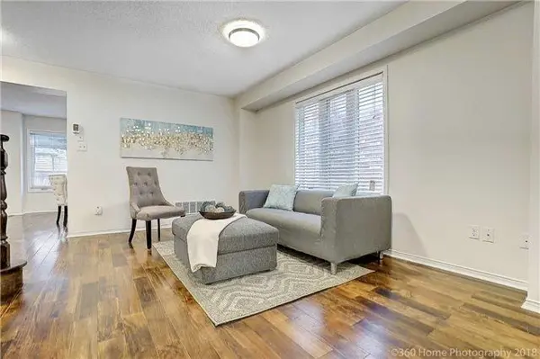 120 Crown Victoria DR, Brampton, ON L7A 3X9