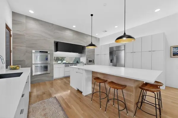 6915 Pasadena Avenue, Dallas, TX 75214