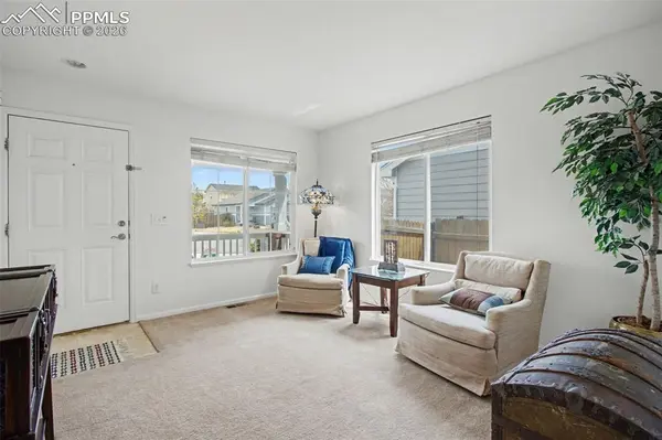 14336 White Peak DR, Monument, CO 80921