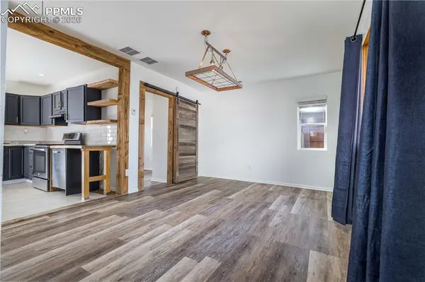 207 N Hancock AVE, Colorado Springs, CO 80903