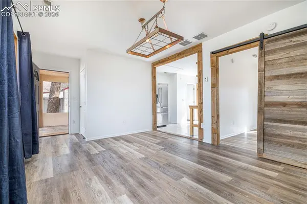 207 N Hancock AVE, Colorado Springs, CO 80903