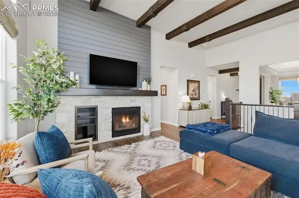 10008 Emerald Lake LN, Colorado Springs, CO 80924