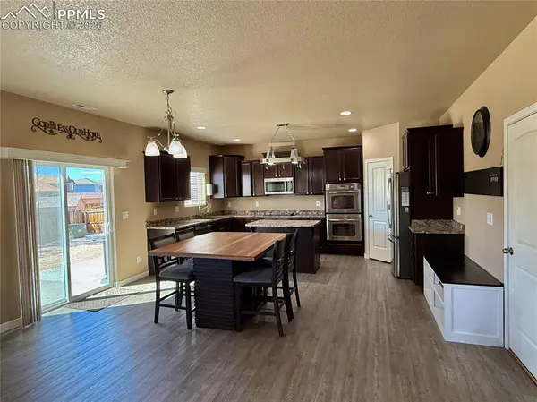 10836 Mcgahan DR, Fountain, CO 80817