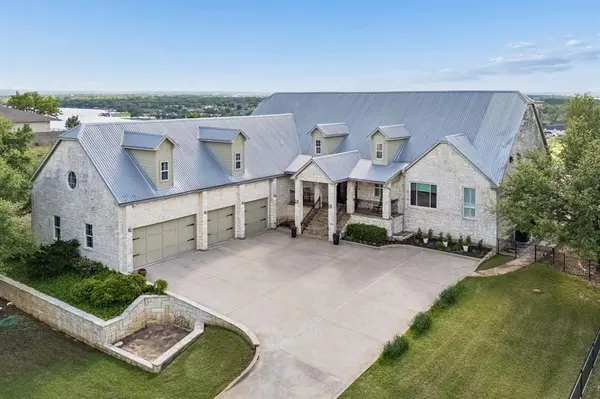 1400 Lady Amber Lane, Granbury, TX 76049