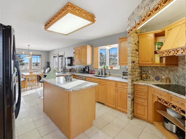 1276 BREEZY POINT RD, Clandeboye, MB R1A 2A7