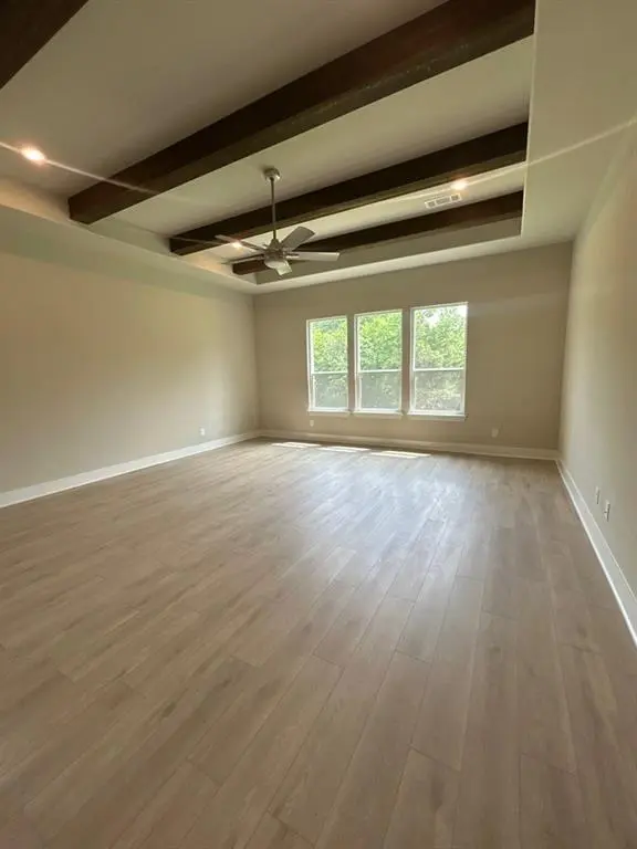 907 Perrin Lane, Van Alstyne, TX 75495