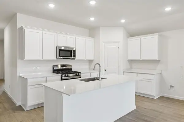 3884 Rose Hill Court, Denison, TX 75020