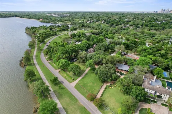 3505 W Lawther Drive, Dallas, TX 75214