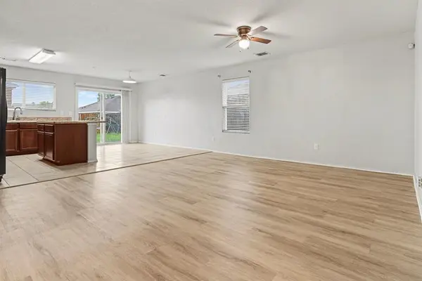 246 Willow Creek Lane, Terrell, TX 75160