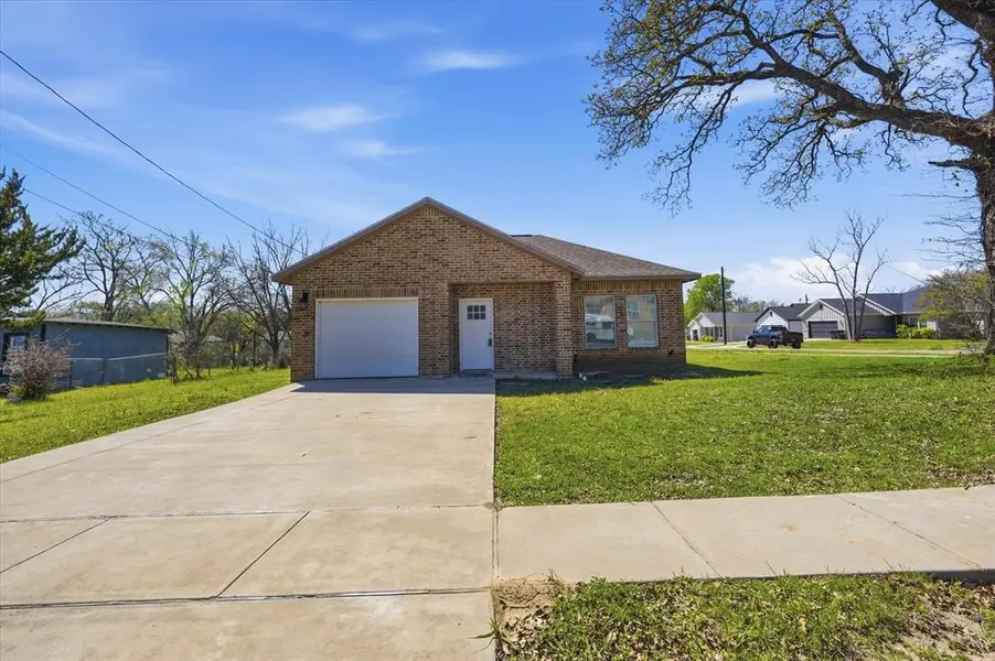 3333 Dalton Street, Greenville, TX 75401