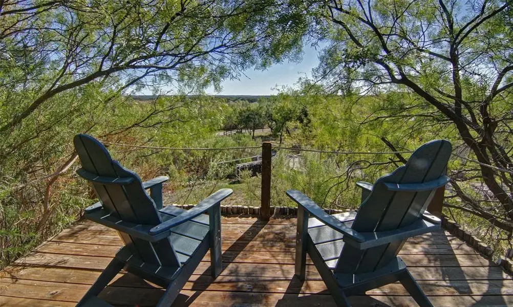 400 S Weldons Way, Graford, TX 76449