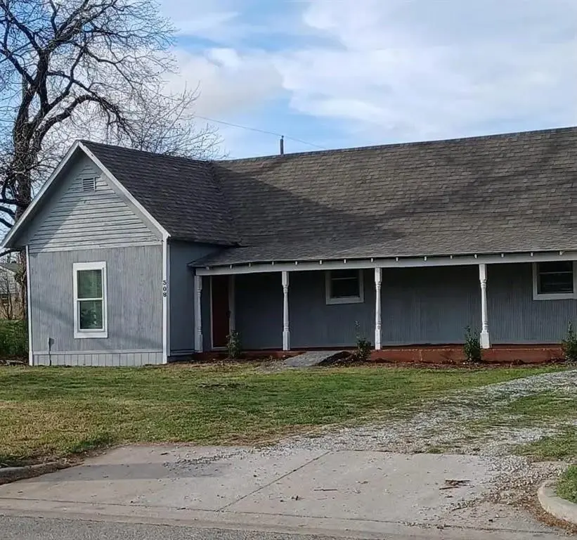 308 Ash Street, Crowley, TX 76036