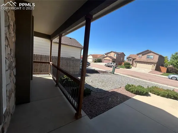 7465 Sun Prairie DR, Colorado Springs, CO 80925