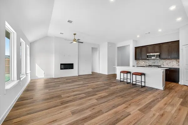 2228 Trailside Drive, Sherman, TX 75092