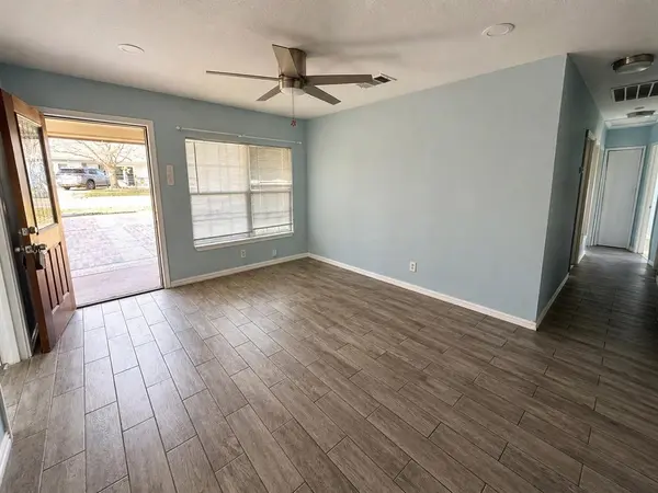 4408 Mckibben Street, Haltom City, TX 76117