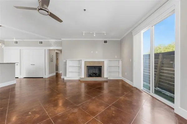 1320 May Street #100, Fort Worth, TX 76104