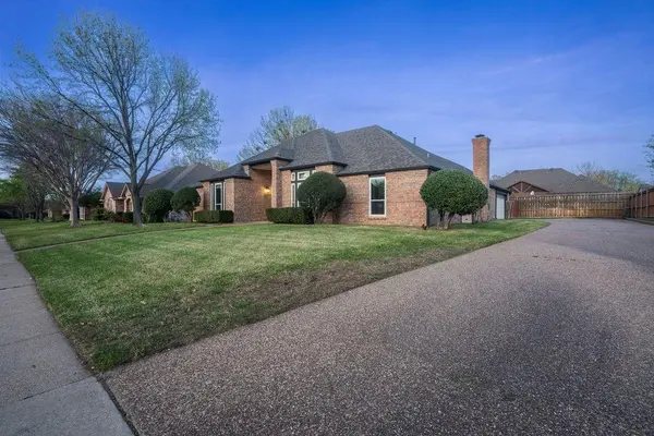 1109 Mockingbird Lane, Keller, TX 76248