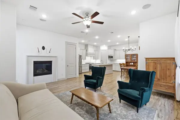 241 Harbor Hills Drive, Flower Mound, TX 75028