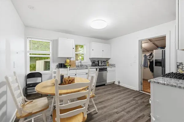 305 Claude Avenue, Cleburne, TX 76031