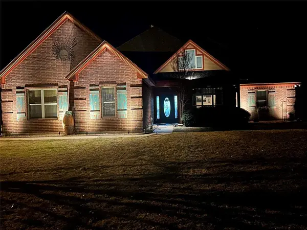 5660 Veal Station Road, Weatherford, TX 76085