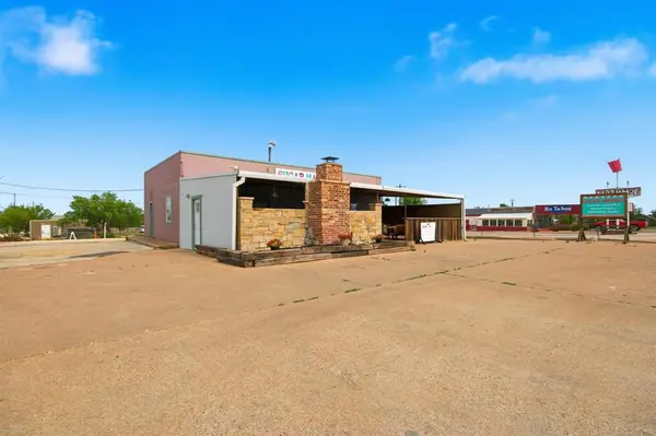 1801 Commercial Avenue, Anson, TX 79501
