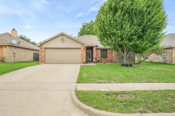 719 Stacie Lane, Seagoville, TX 75159
