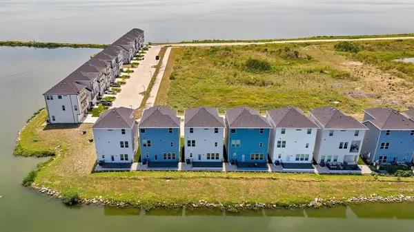 9303 Easy Street, Rowlett, TX 75088