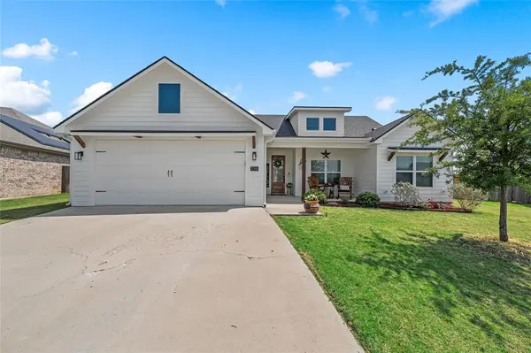 330 Daisy Lane, Robinson, TX 76706