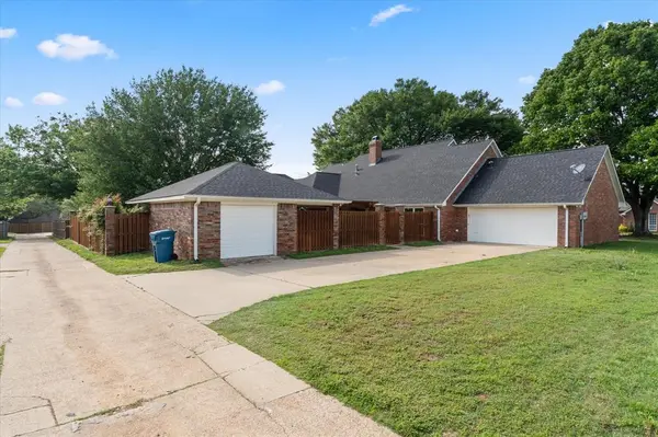 216 TURNBERRY, Mount Pleasant, TX 75455