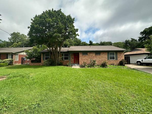 6461 Danbury Lane, Dallas, TX 75214
