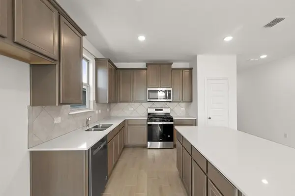 10920 Cacao Drive, Fort Worth, TX 76108