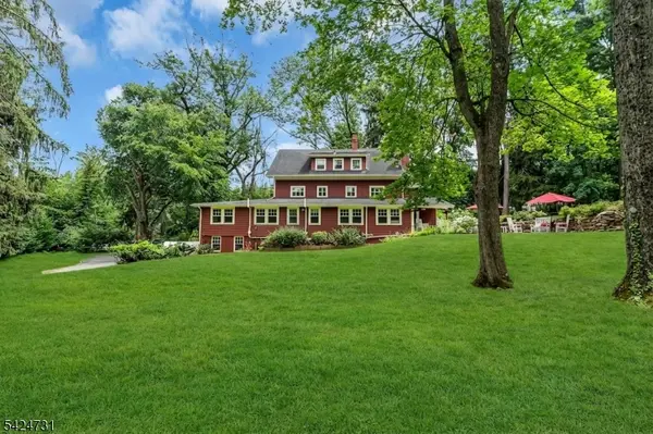 2041 Raritan Rd, Scotch Plains Twp., NJ 07076