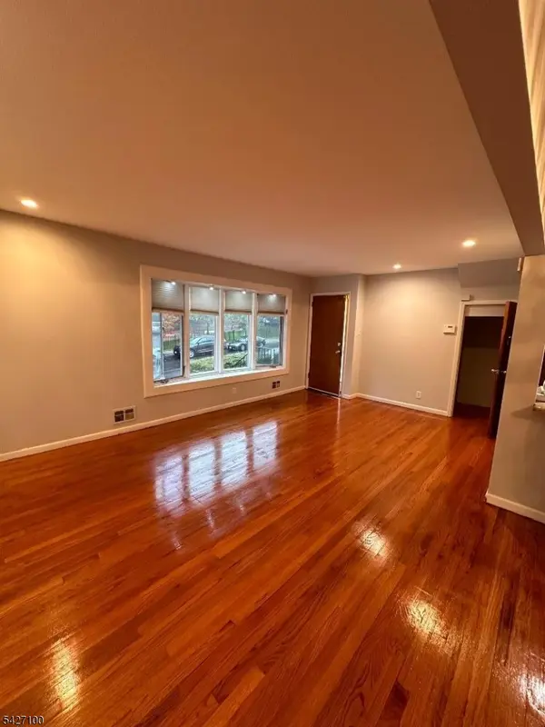 233 Shephard Ave, Newark City, NJ 07112