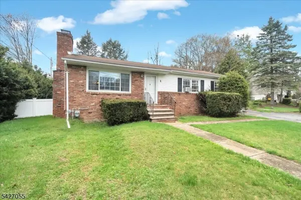 1 Sanders Ct, West Milford Twp., NJ 07480