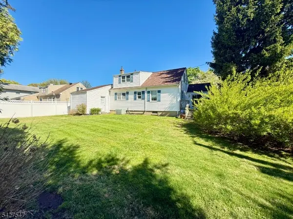 1 Roselle Ave, Cranford Twp., NJ 07016