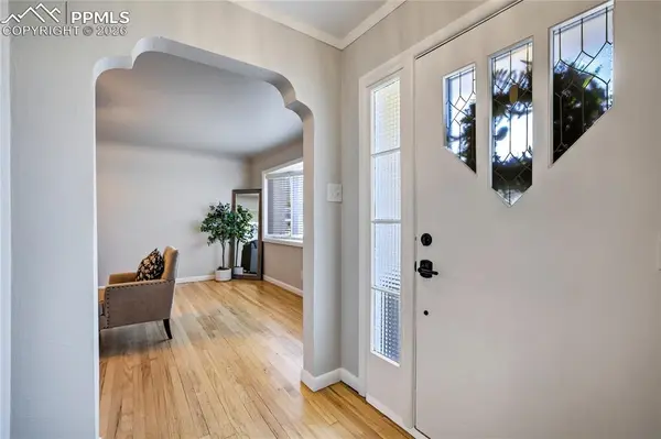 609 Cheyenne BLVD, Colorado Springs, CO 80905