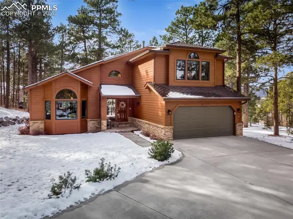 20070 Lofty Pine LN, Monument, CO 80132