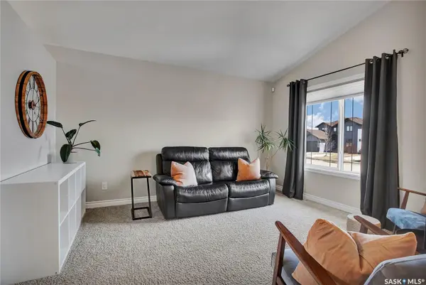 106 Bennion CRESCENT, Saskatoon, SK S7W 0H1