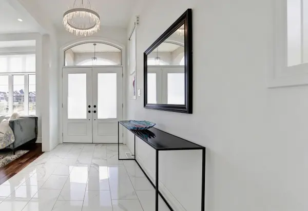 1416 Ford Strathy CRES S, Oakville, ON L6H 6E3