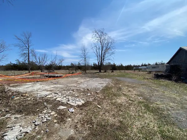 800 Chuckery Hill RD,  Prince Edward County,  ON K0K 2T0