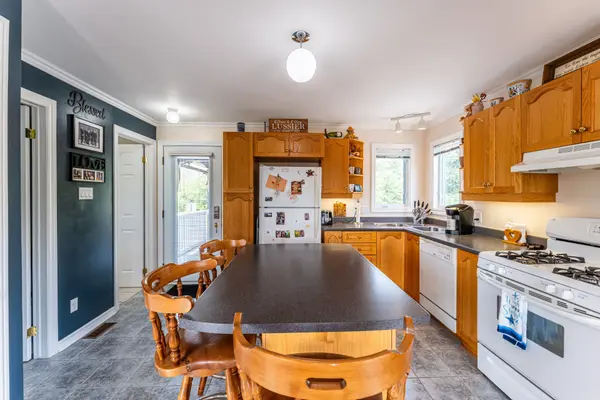 14977 County Rd 2 RD, South Stormont, ON K0C 1M0